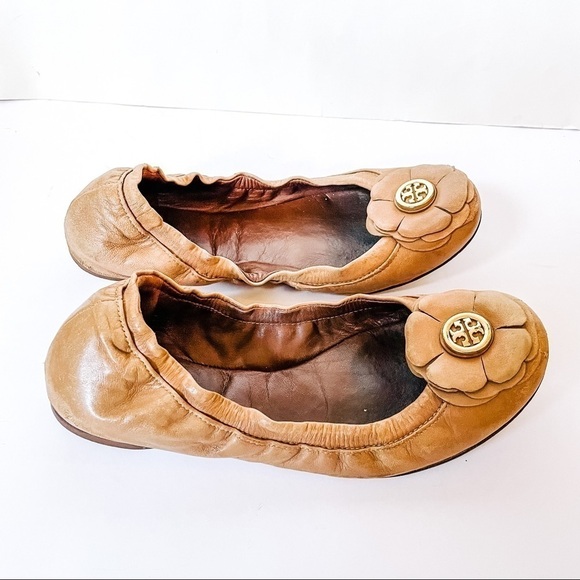 Tory Burch Shelby Tan Leather Flats SZ-6.5 - Picture 2 of 7